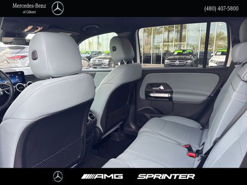 Used 2026 Mercedes-Benz GLB 250 image 19
