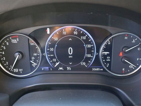 Used 2024 Buick Enclave Avenir w/ Avenir Technology Package image 31