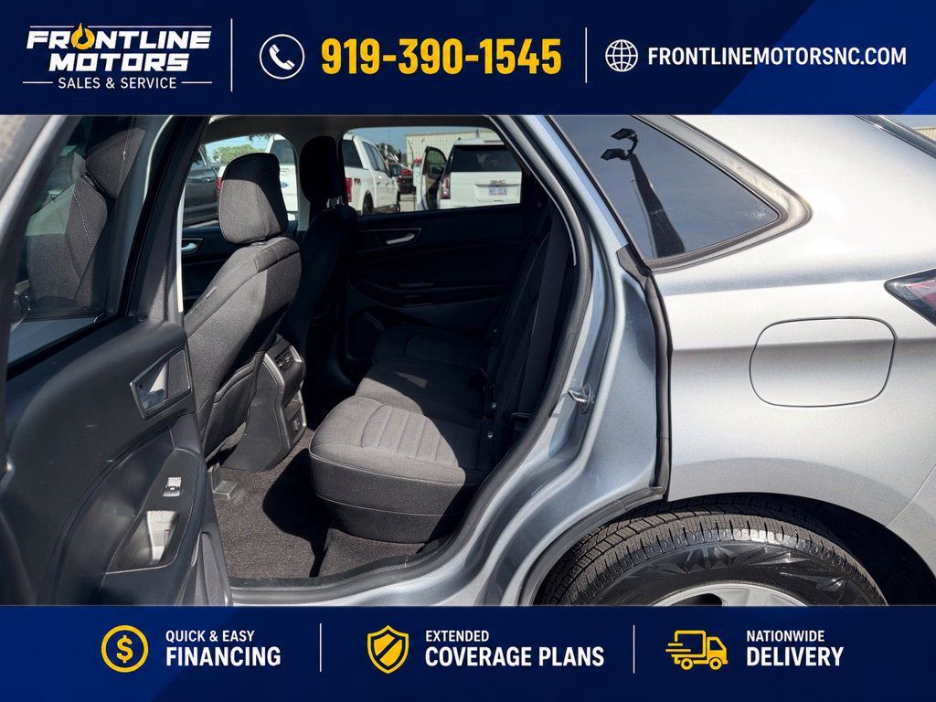 Used 2020 Ford Edge SE FWD image 15