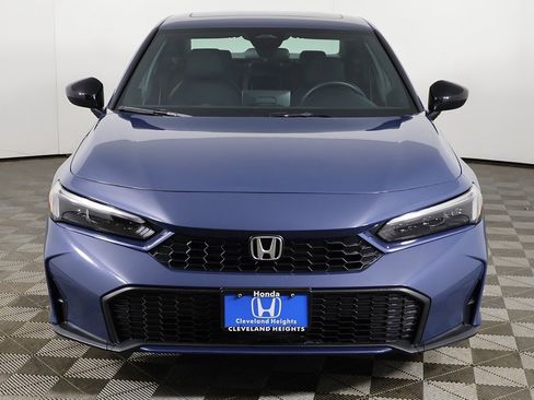 Used 2025 Honda Civic Sport image 11