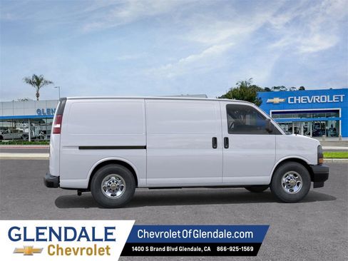 New 2025 Chevrolet Express 2500 w/ Driver Convenience Package image 5