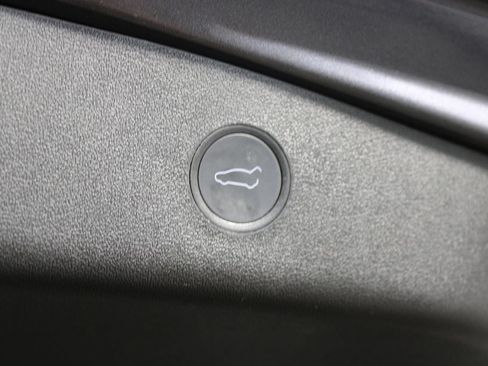 Used 2021 Tesla Model 3 Standard Range Plus RWD image 24