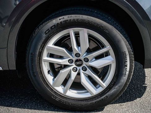 Used 2023 Audi Q5 2.0T Premium w/ Convenience Package image 10