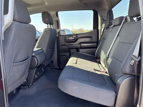 Used 2022 Chevrolet Silverado 1500 Custom image 12