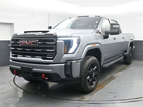 Used 2024 GMC Sierra 2500 AT4 w/ AT4 Premium Plus Package image 10