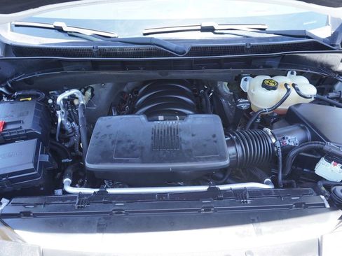 Used 2023 GMC Yukon SLT RWD image 8