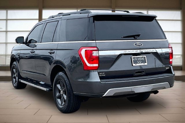 Used 2019 Ford Expedition XLT w/ Equipment Group 202A AWD/4WD image 13