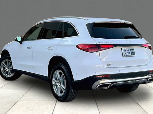 Used 2023 Mercedes-Benz GLC 300 4MATIC image 13