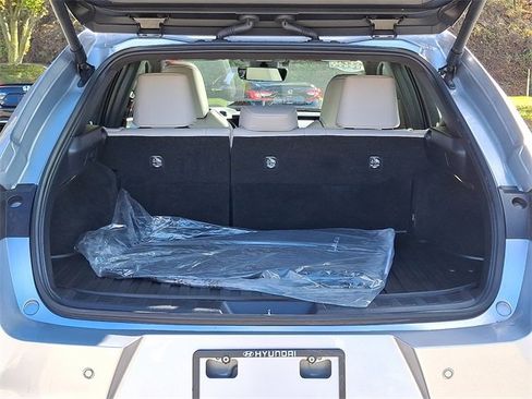 Used 2023 Lexus UX 250h AWD w/ Premium Package image 28