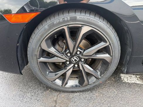 Used 2019 Honda Civic Sport image 10