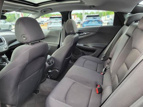 Used 2024 Chevrolet Malibu LT FWD image 23