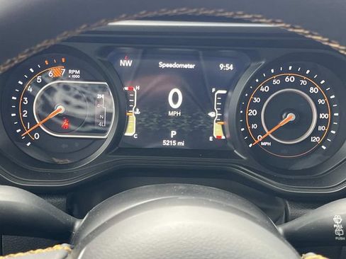Used 2024 Jeep Wrangler Unlimited Sport AWD/4WD image 36