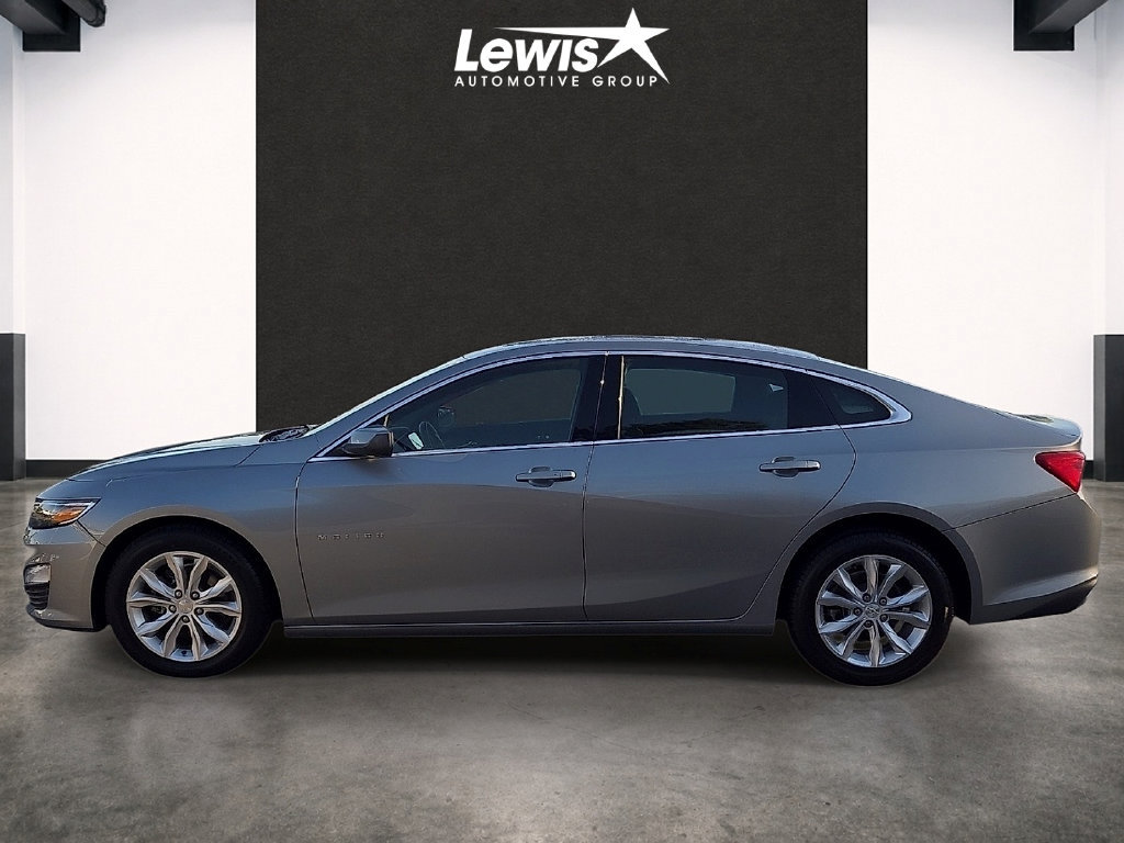 Used 2024 Chevrolet Malibu LT FWD image 2