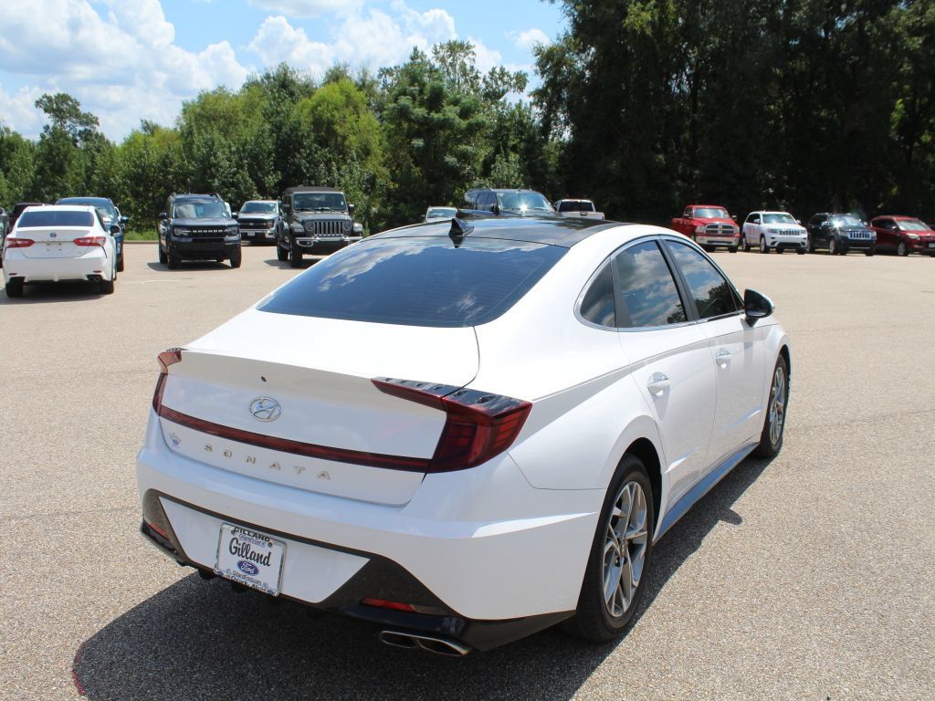Used 2023 Hyundai Sonata SEL w/ Convenience Package FWD image 5
