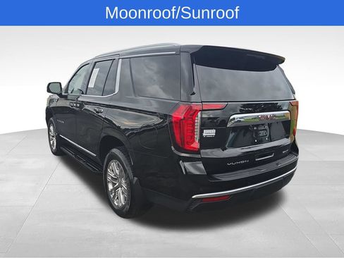 Used 2022 GMC Yukon SLT w/ SLT Luxury Package AWD/4WD image 4