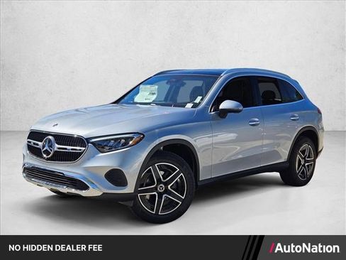 Used 2026 Mercedes-Benz GLC 300 image 1