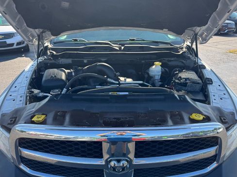 Used 2018 RAM 1500 ST w/ SXT Appearance Group AWD/4WD image 22