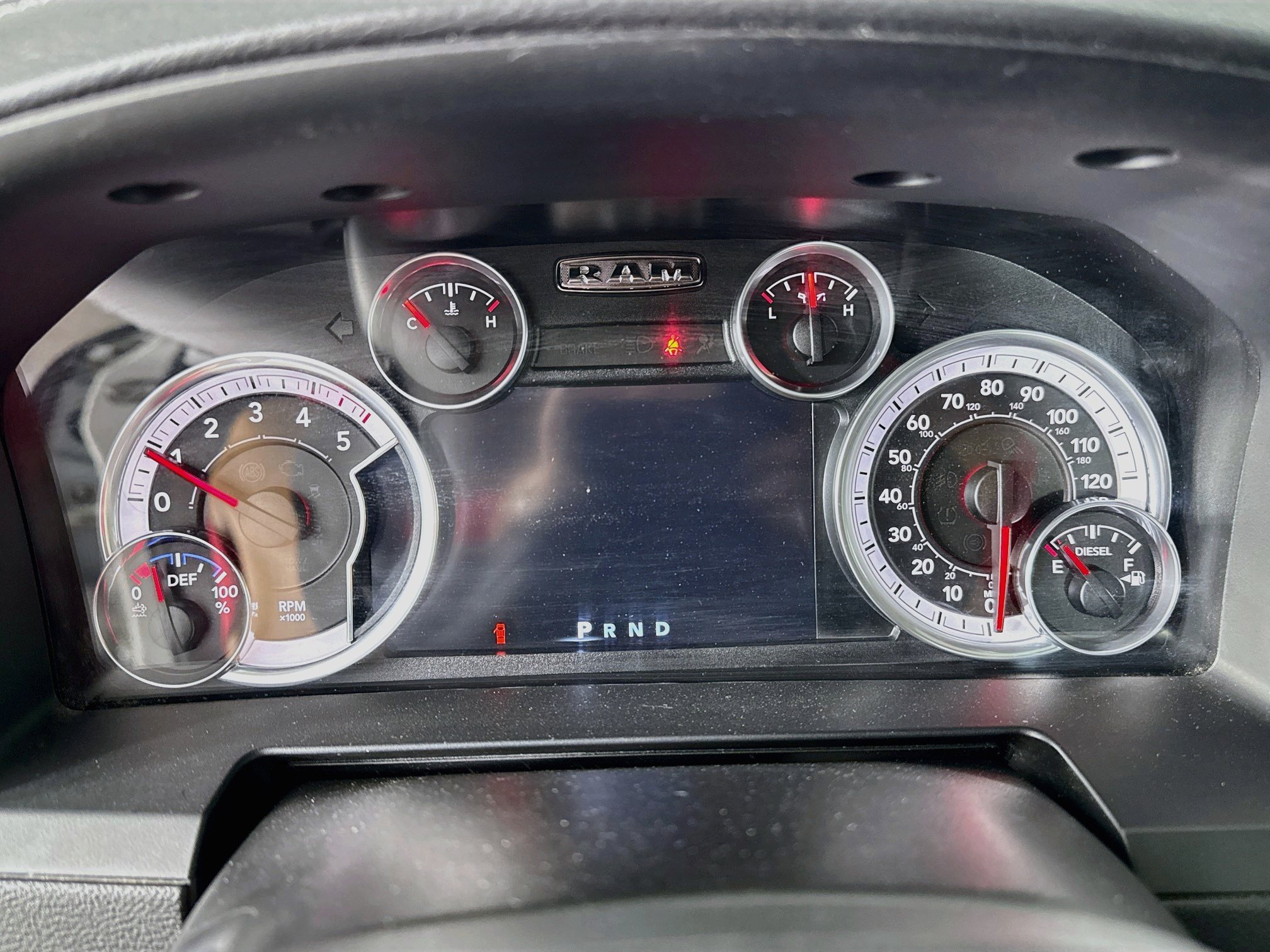 Used 2014 RAM 1500 Laramie w/ Convenience Group AWD/4WD image 12