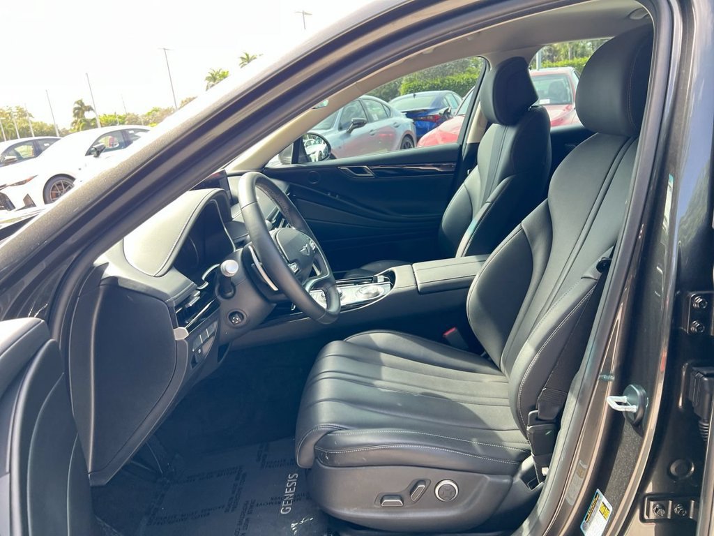 Used 2023 Genesis G80 2.5T RWD image 12