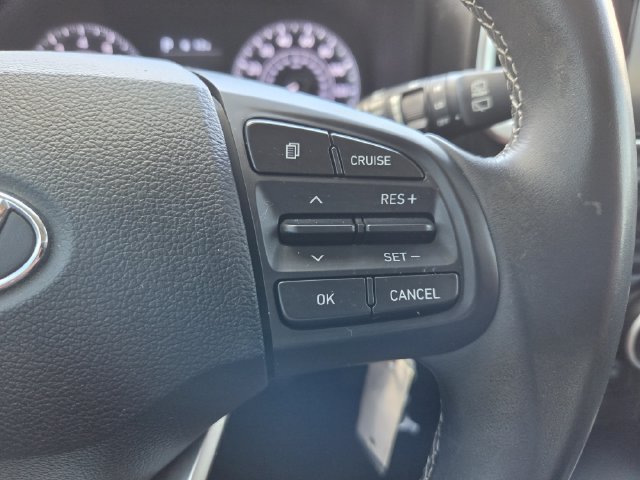 Used 2022 Hyundai Venue SEL FWD image 33