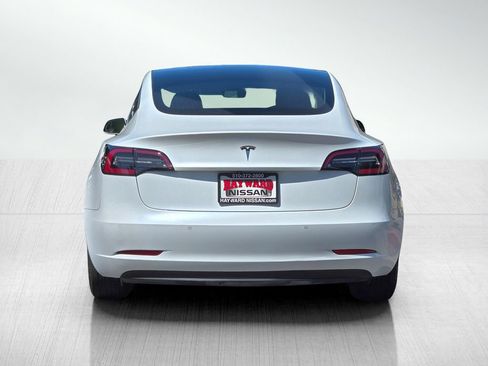 Used 2019 Tesla Model 3 RWD image 6