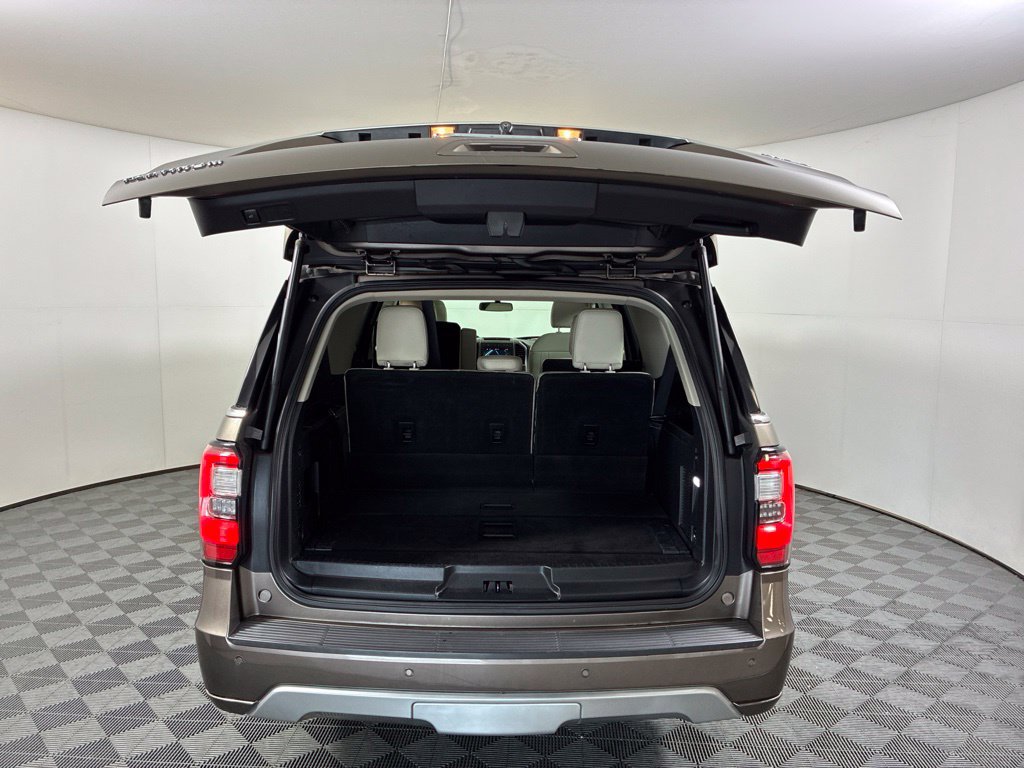 Used 2019 Ford Expedition Max Platinum RWD image 35
