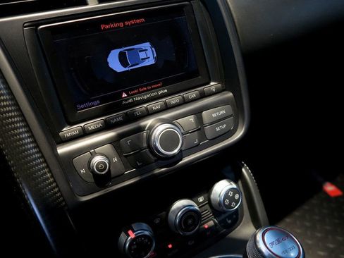 Used 2012 Audi R8 GT w/ Enhanced R8 GT Leather Pkg image 17