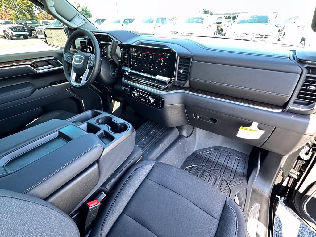 Certified 2026 GMC Sierra 1500 Elevation w/ Elevation Select Package AWD/4WD image 13