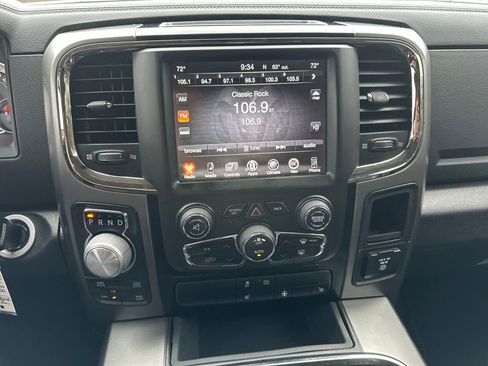 Used 2017 RAM 1500 Sport w/ Black Ram 1500 Sport Group image 6