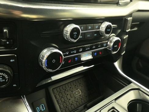 Certified 2023 Ford F150 Lariat w/ Equipment Group 502A High image 17