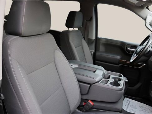 Used 2021 GMC Sierra 1500 Elevation image 18