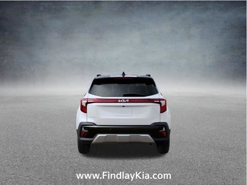 New 2026 Kia Seltos S FWD image 24