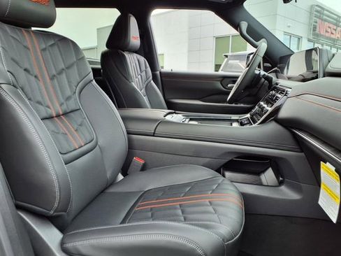 New 2025 Nissan Armada PRO-4X image 38