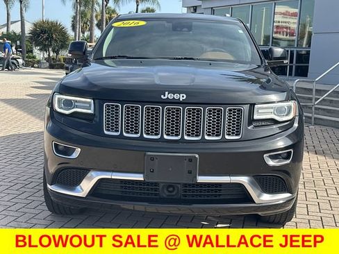 Used 2016 Jeep Grand Cherokee Summit w/ Platinum Series Group AWD/4WD image 3