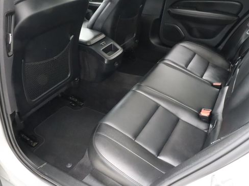 Used 2022 Volvo S60 B5 Momentum w/ Premium Package AWD/4WD image 32