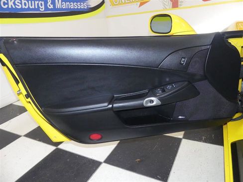 Used 2012 Chevrolet Corvette Grand Sport w/ 2LT Preferred Equipment Group RWD image 24