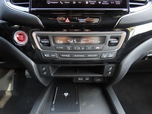 New 2026 Honda Ridgeline Black Edition image 21