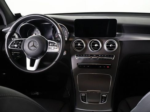 Used 2022 Mercedes-Benz GLC 300 GLC 300 image 26