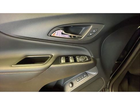 Certified 2022 Chevrolet Equinox Premier image 6