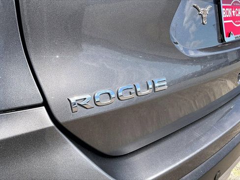 Used 2019 Nissan Rogue SL image 21