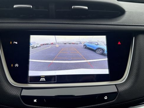 Used 2025 Cadillac XT5 Premium Luxury image 19