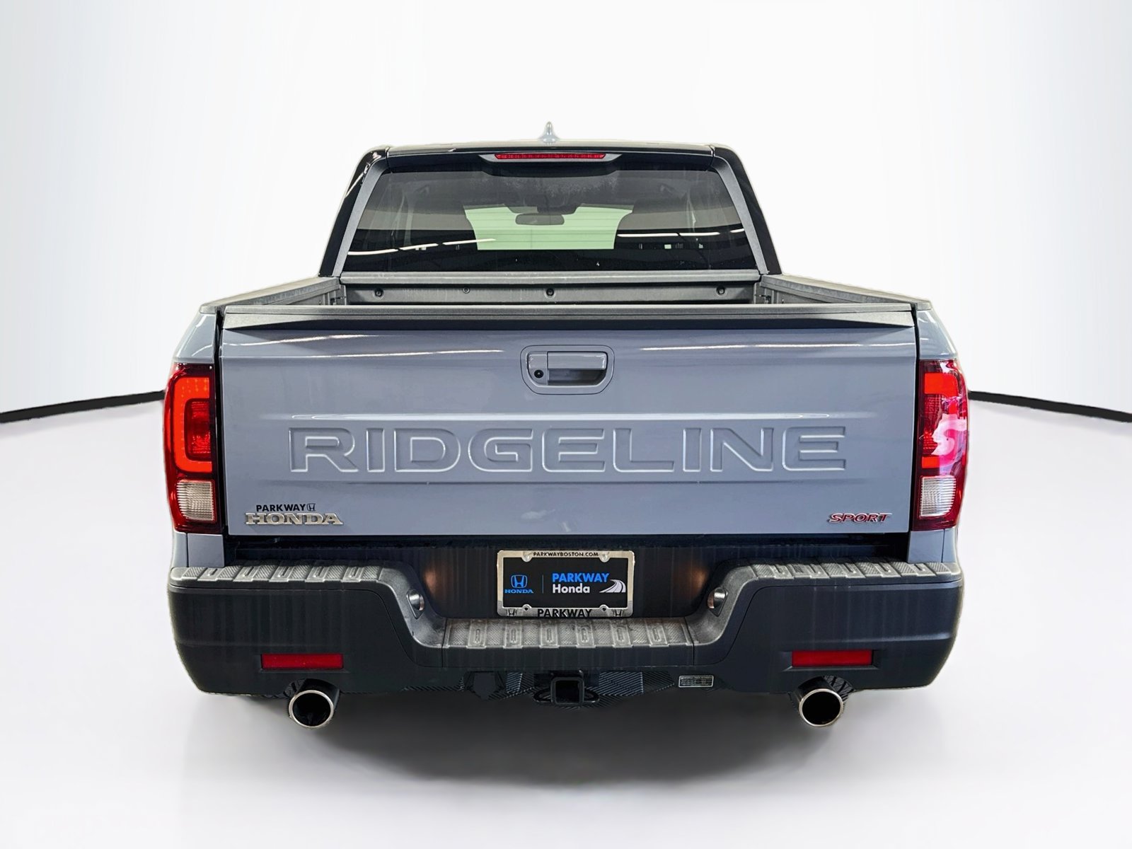 Used 2025 Honda Ridgeline Sport image 6