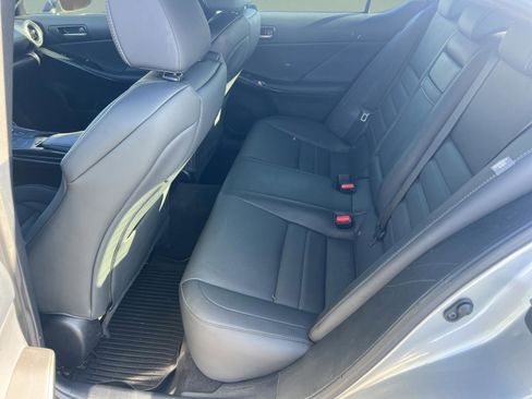 Used 2022 Lexus IS 350 F Sport image 33