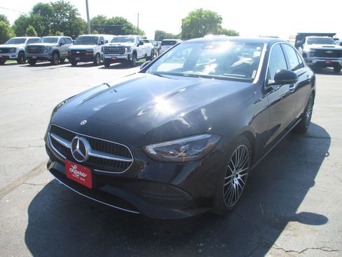 Used 2022 Mercedes-Benz C 300 4MATIC Sedan image 11