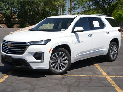 Used 2023 Chevrolet Traverse Premier