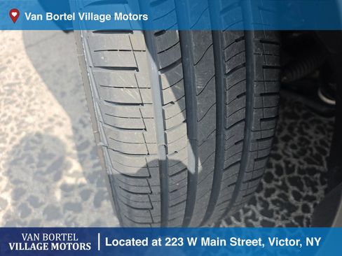 Used 2021 Chevrolet TrailBlazer LS AWD/4WD image 27