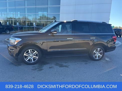 Used 2024 Ford Expedition Limited image 2