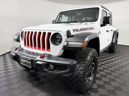 Used 2021 Jeep Gladiator Rubicon AWD/4WD image 3