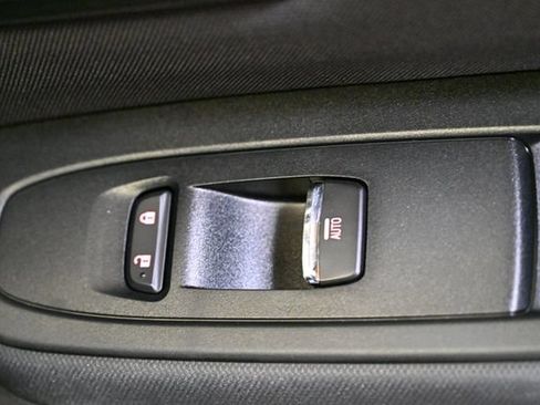 Used 2025 Subaru Forester Premium AWD/4WD image 64