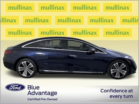 Used 2022 Mercedes-Benz EQS 450+ Sedan image 2